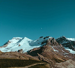 会员充值中心的在线超级轰炸电话网页版